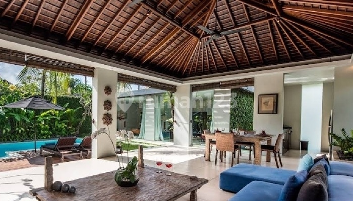 Off-Market Opportunity: 1,100 M2 Freehold Estate In Seminyak Core Off-Market Opportunity: 1,100 M2 Freehold Estate In Seminyak Core