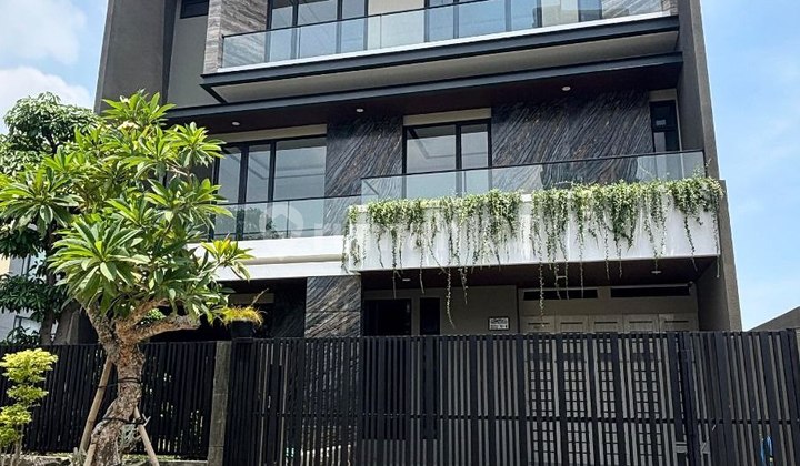 Dijual Rumah Baru Gress Mewah Di Emerald Mansion Citraland 1