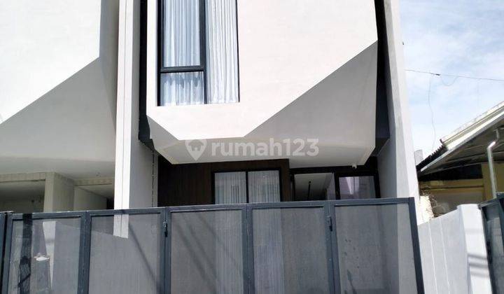 Dijual Cepat Rumah Baru Gress 2 Lantai Di Sutorejo Surabaya 1