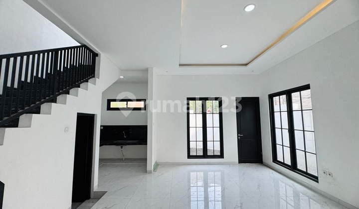 Hot Listing... Dijual Rumah Baru Gress Jemursari 2