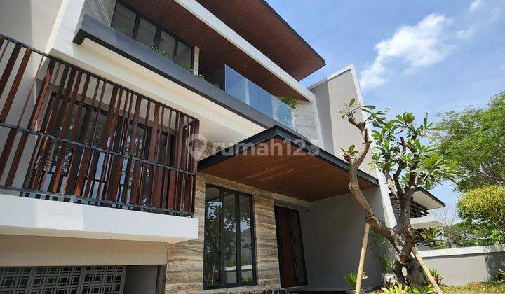 Dijual Cepat Rumah Baru Gress Mewah 2½ Lantai Di Citraland Utama 1