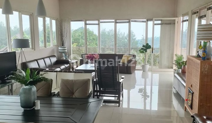 Dijual Villa Mewah Bukit Trawas Garden View Gunung