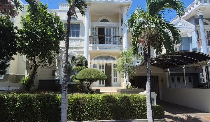 Dijual Rumah Klasik Siap Huni Raffles Citraland 1