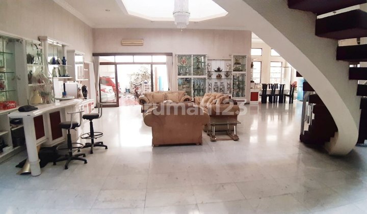 For Sale Nice House Ready to Occupy Manyar Kertoarjo Bonnet 2