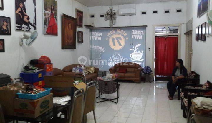 Jual / Sewa Rumah Lokasi Strategis Di Jalan Kartini Surabaya 2