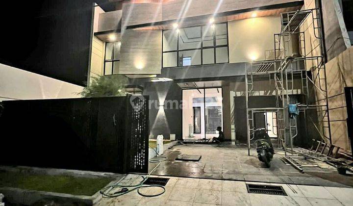 Dijual Cepat Rumah Baru Gress 2 Lantai Di Kertajaya Indah Timur 1