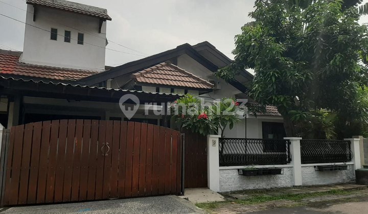 Hot Listing... Rumah Bagus Siap Huni Pondok Nirwana Merr