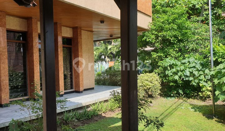 Commercial House for Sale Ready to Use Darmo Permai 1