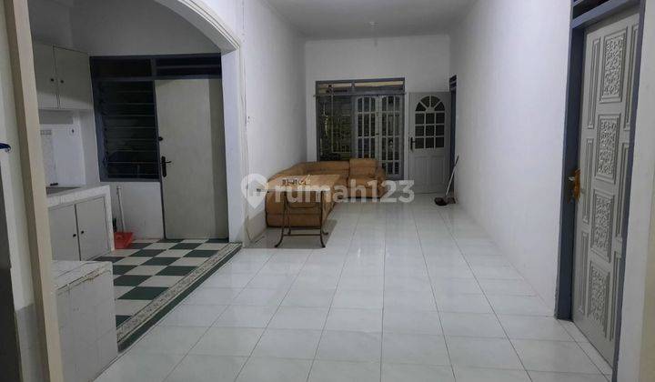 Dijual Cepat Rumah 1½ Lantai Siap Huni Di Sutorejo 2