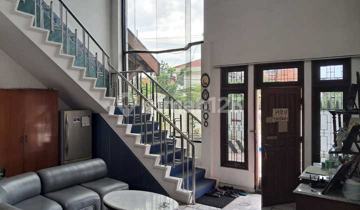 Rare Find... Quick Sale Nice Move-In Ready House in Manyar Tirtoasri Rare Find... Quick Sale Nice Move-In Ready House in Manyar Tirtoasri