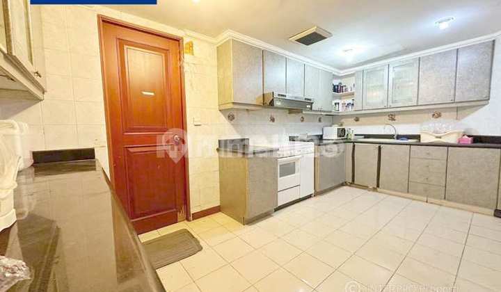 3BR Apartment for Sale at Taman Anggrek Condominium - LB 176m2 2