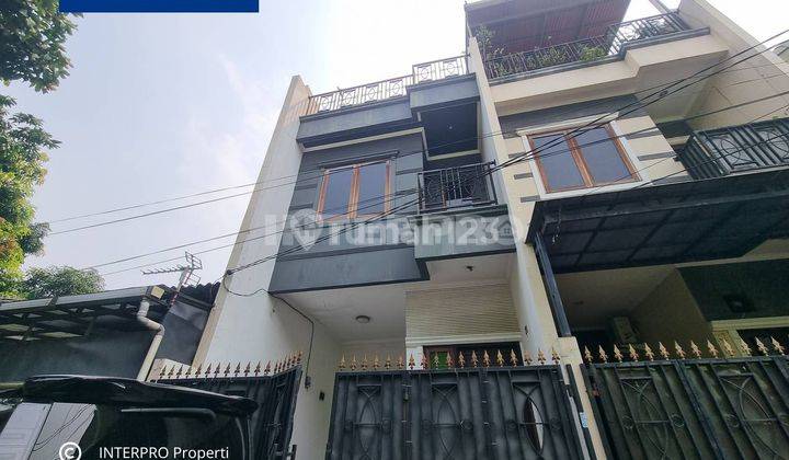 Dijual Rumah Minimalis 3 Lantai Duri Kepa Bebas Banjir Siap Huni 1