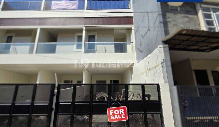 Rumah 2 lantai Dijual Sunrise Garden LT 131m2 Modern Japanese House 1