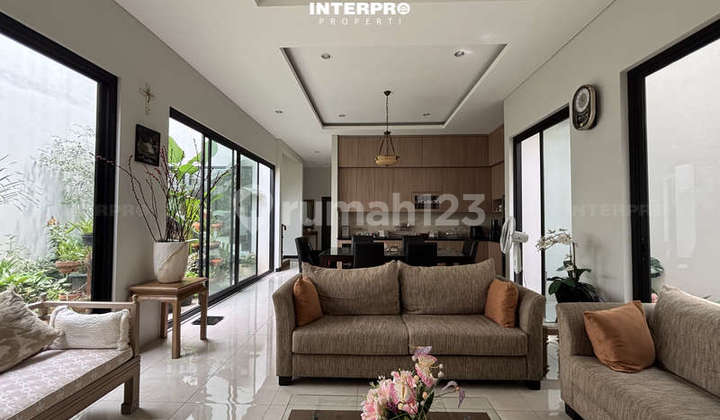 Rumah 2 Lantai Dijual Gading Serpong Full Furnished - LT 250M2