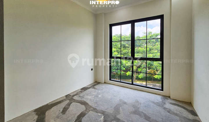 Brand New 2-Story House for Sale in Permata Regency Srengseng 267m2 2