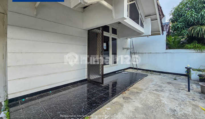 Rumah 2 Lantai Dijual Puri Kencana Hadap Utara – Luas 135m2 2