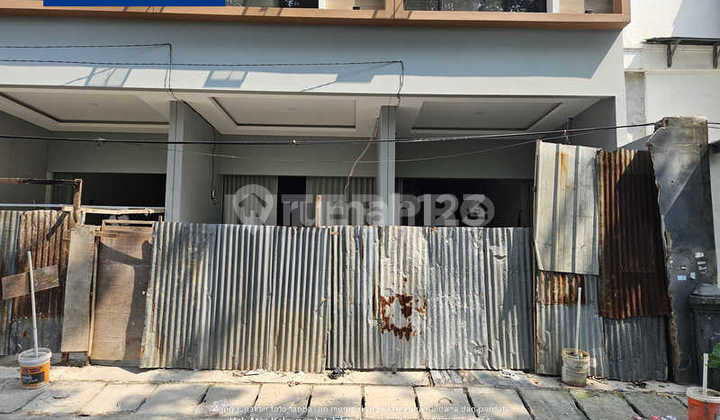 4-Storey Shop House for Sale, Taman Ratu, Land Area 54m2, Commercial Zone 2