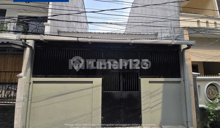 Rumah 1,5 Lantai Dijual Tanjung Duren Dalam Semi Furnished - 78m2