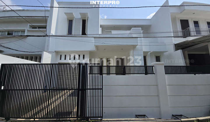 Rumah Siap Huni Dijual Green Ville – Luas Tanah 220m2
