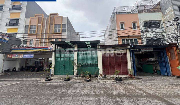 Rumah Dijual Jelambar Utama - LT 213m2 Lokasi Bagus Zona Komersial 2