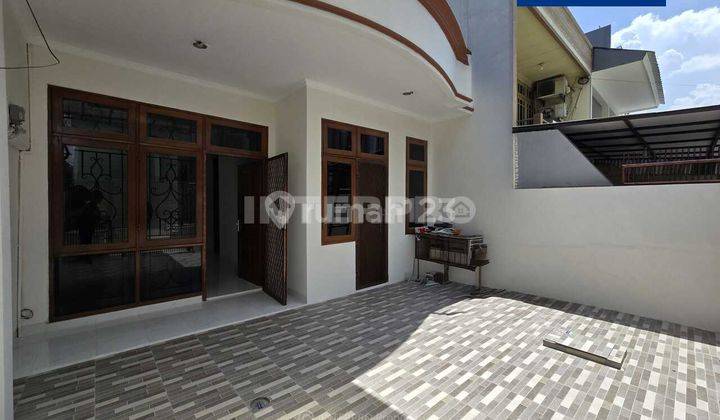 Rumah Dijual Siap Huni Minimalis 1,5 Lantai Taman Ratu Lt 90m2  2