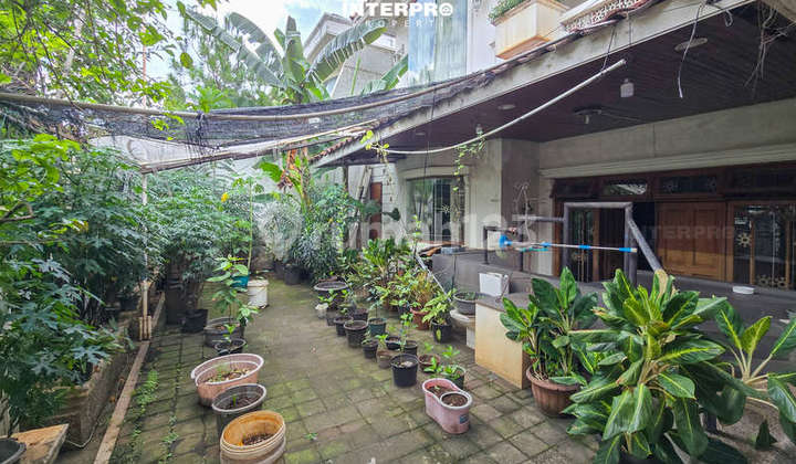 Rumah 2 Lantai Dijual Di Green Garden Hadap Timur SHM - LT 450m2 2