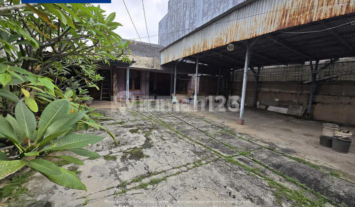 2-Story House for Sale in Tanjung Duren Timur, Suitable for Boarding House, 336m2