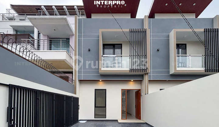 Brand New 2-Story House for Sale, DKI Meruya South Plot 125M2 2