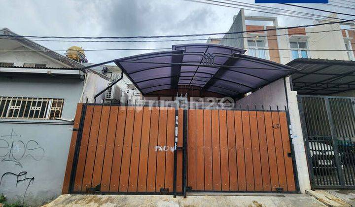 Rumah Dijual 1,5 Lantai Taman Ratu Lt 93m2 Furnished Minimalis  1