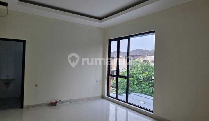 BSD Avani Anantha New House Corner Ready to Occupy