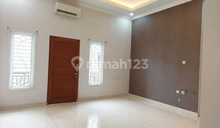 Rumah Minimalis Sunter Luas 119M Bangunan Masih Rapi dan Siap Huni Harga Nego Rumah Minimalis Sunter Luas 119M Bangunan Masih Rapi dan Siap Huni Harga Nego