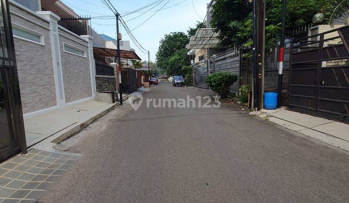 Rumah 2 Lantai Sunter Luas 10x18m Harga Nego Bangunan Masih Rapi Dan Bagus 2