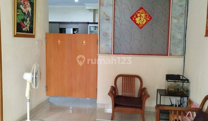 Semi Minimalis Rumah 3 Lantai Luas 6.5x14m Lingkungan Nyaman Dalam Komplek Masih Bisa Nego  2