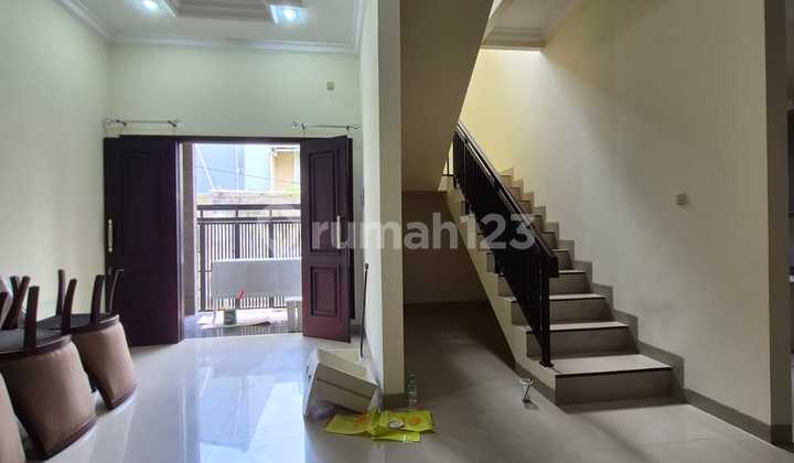 rumah sunter luas 168m hadap timur tipe minimalis bangunan rapi 2