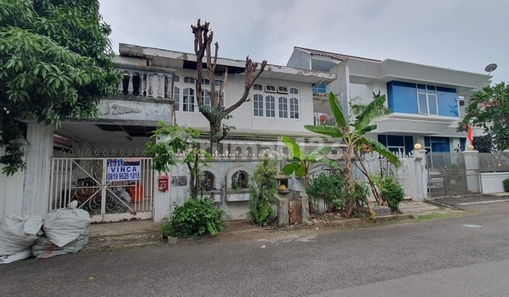 Old Kuta Beach Ancol house, 260m² area, east-facing, 2-car access road, price negotiable. Old Kuta Beach Ancol house, 260m² area, east-facing, 2-car access road, price negotiable.