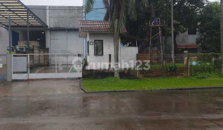 gudang tekno BSD luas 1350m bangunan masih bagus dan rapi harga nego