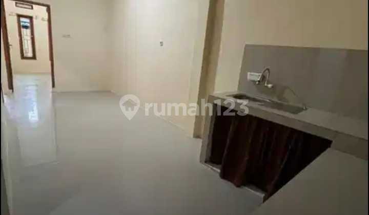 Dijual Rumah Cipondoh 2