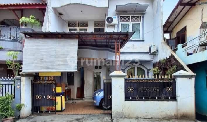 Dijual Cepat dan Murah Rumah Induk Plus 2 Pintu Kontrakan di Pancoran Jakarta Selatan. 2