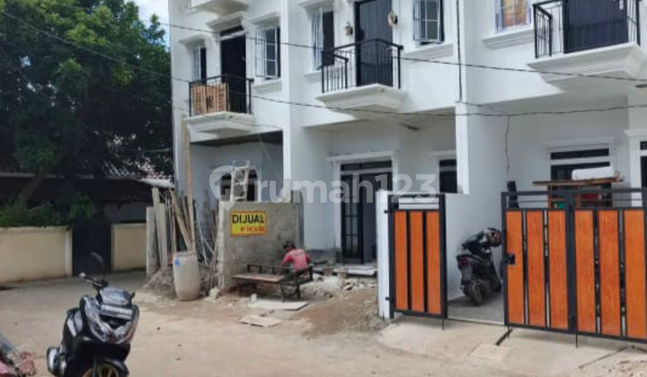 Di Jual Rumah Baru Murah Dan Mewah Di Cluster Jagakarsa Jakarta Selatan  1