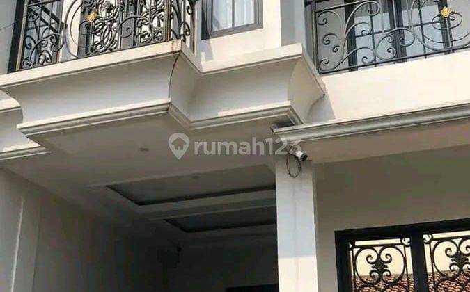 Dijual Rumah Siap Huni Di Jagakarsa Jakarta Selatan (semi Furnished) 1