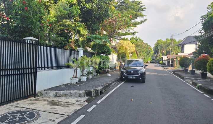 Rumah Dijual di Jalan Semarang Menteng Menteng Jakarta Pusat 2