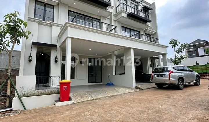 For Sale New Town House At Jagakarsa  2