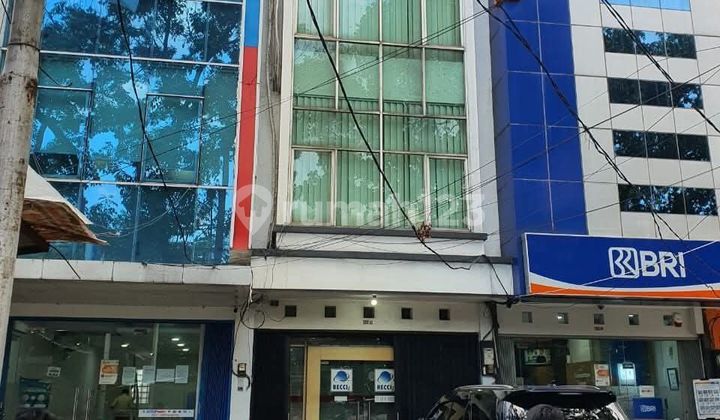 Ruko 3 Lantai Komersial Strategis di Grand Pasar Minggujakarta Selatan Ruko 3 Lantai Komersial Strategis di Grand Pasar Minggujakarta Selatan