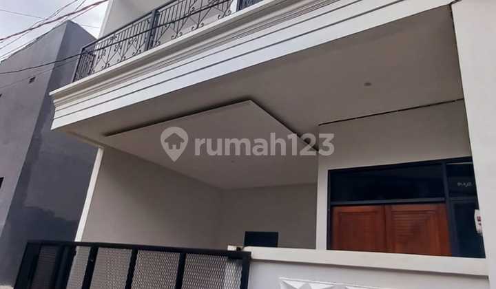 Rumah Minimalis 2 Lantai di Jagakarsa Jaksel di Srengseng Sawah Rumah Minimalis 2 Lantai di Jagakarsa Jaksel di Srengseng Sawah