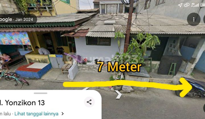 Sell Cheap Land With Old Building in Srengseng Sawah, Jagakarsa, South Jakarta.