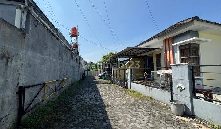 Tanah Murah 5 Menit Kampus UGM Jogja, Dalam Perumahan 1
