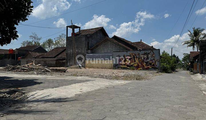 Utara Kampus Ugm Jogja, SHM P Siap Ajb Siap Bangun 1