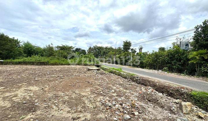 Premium Jogja Location, Strategic Land Near Various Campuses