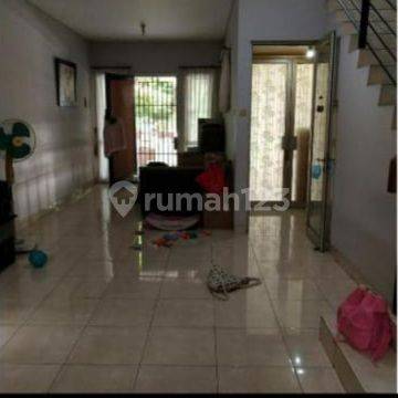 Rumah Grisenda Disewakan Hadap Taman 1