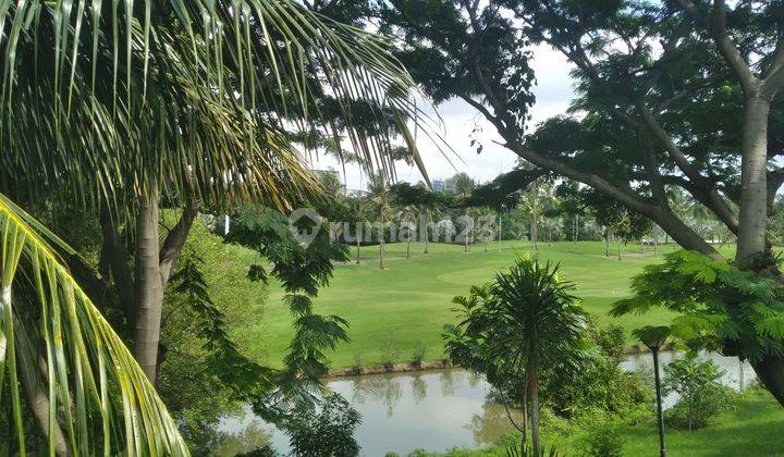 Rumah Cantik dan Eksklusif di Crown Golf PIK 2